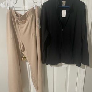 Women's fleece Black 3/4 zip ll bean 2x and Tan sportelle 2x nwt Pants Set